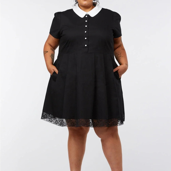 NWT DANGERFIELD Tweedledee Dress Black Short Sleeve Dress White Collar 22 - Picture 1 of 7